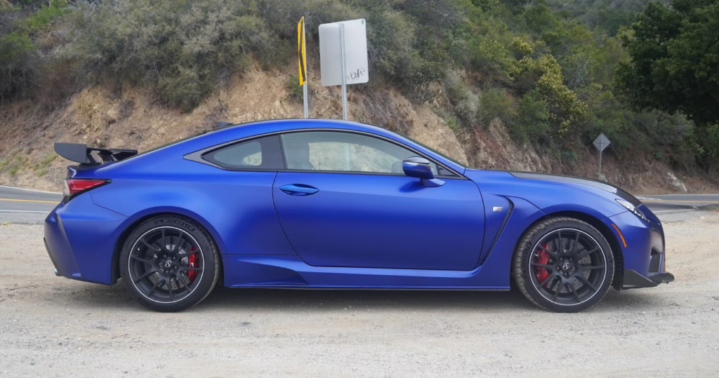 Lexus-RC-F-Fuji-Speedway-Edition