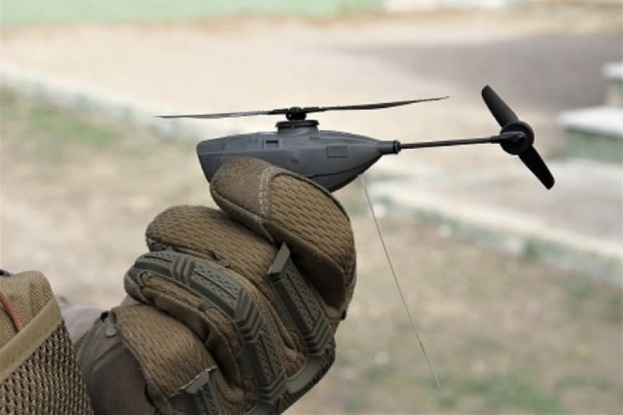 black hornet drone