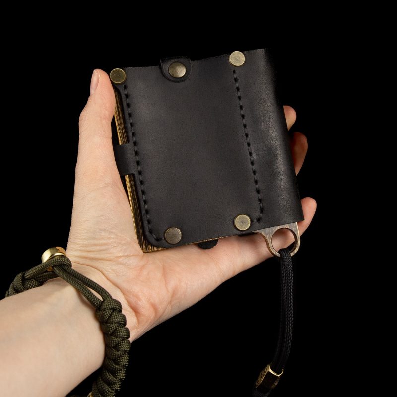 LEATHER WALLET "HAKI FISH" – Bild 2